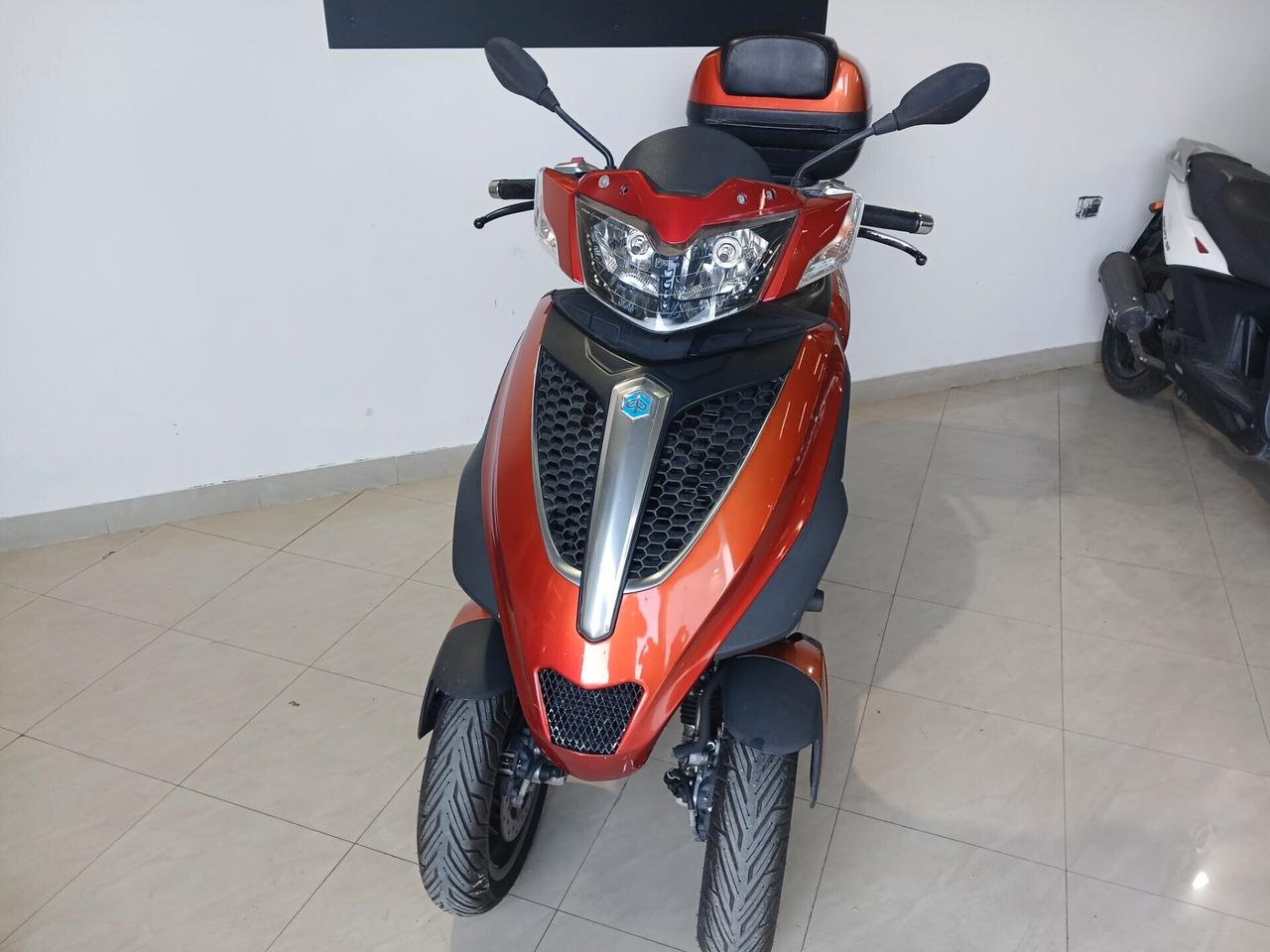 Piaggio MP3 300 YOURBAN