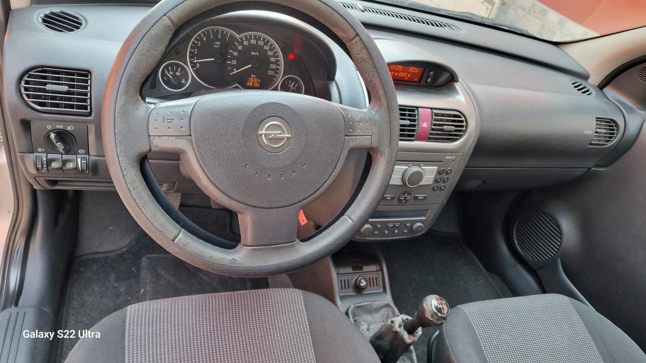 Opel Corsa 1.2i 16V cat 5 porte Cosmo