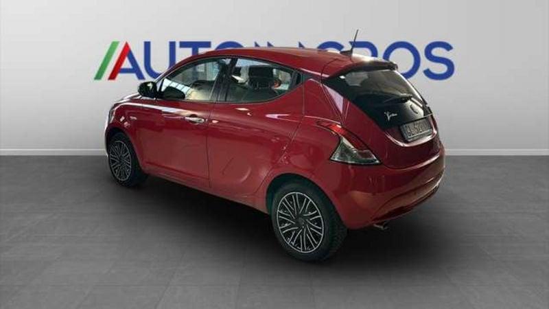 Lancia Ypsilon GOLD firefly 1.0 70 CV s&s Hybrid USATO GARANTITO