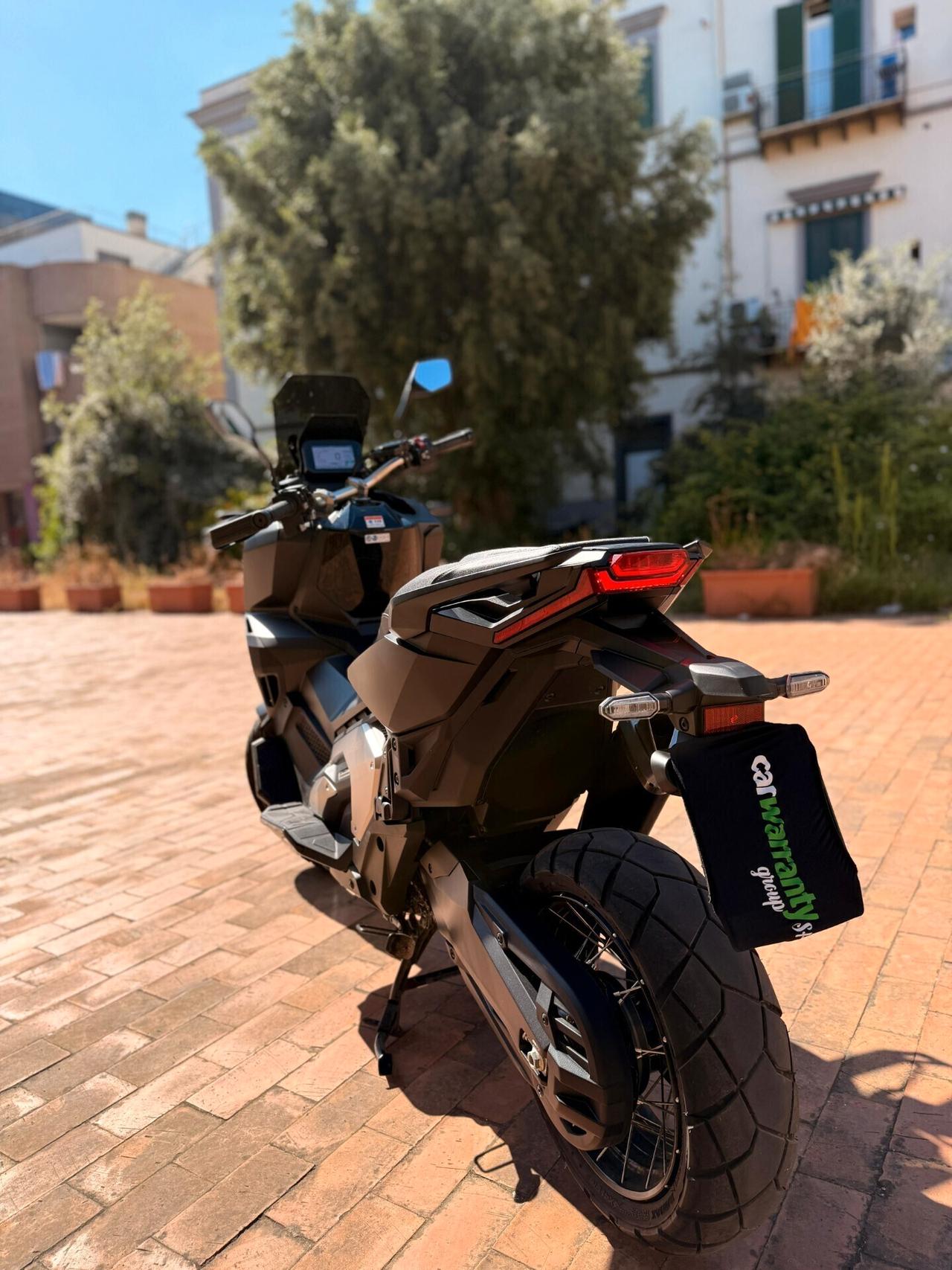 HONDA XADV 750