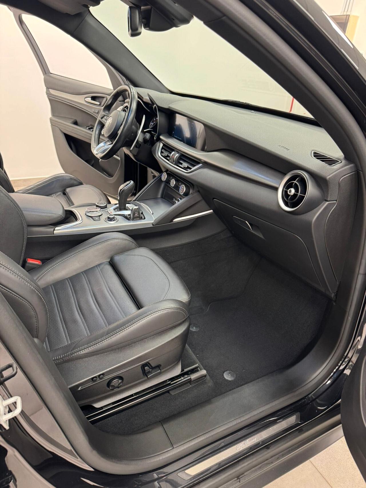 Alfa Romeo Stelvio 2.2 Turbodiesel 190 CV AT8 Q4 Sprint