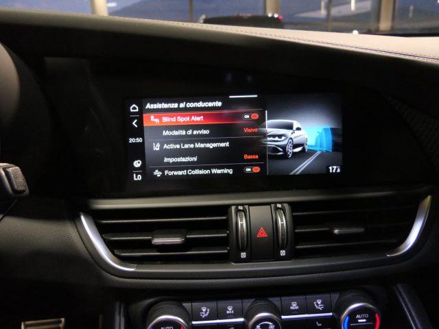 ALFA ROMEO Giulia 2.9 V6 Bi-Turbo AT8 Quadrifoglio