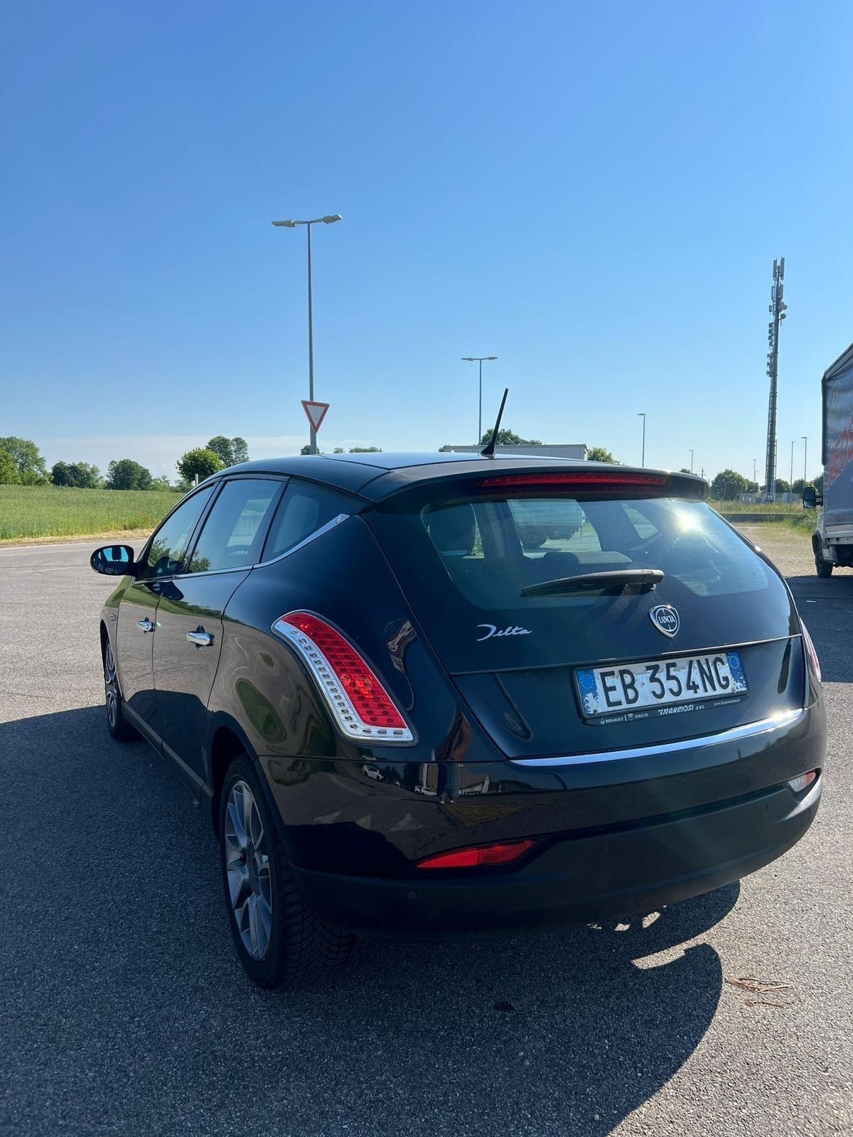 Lancia Delta 1.4 T-Jet 120 CV Platino Ecochic GPL
