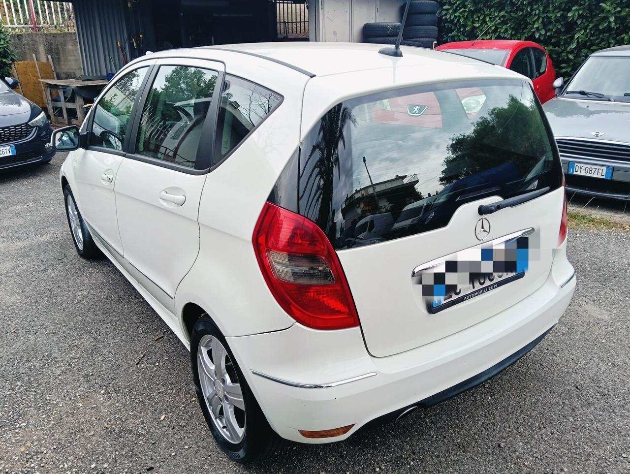 Mercedes-benz A 180 160 CDI AUTOMATIC Premium