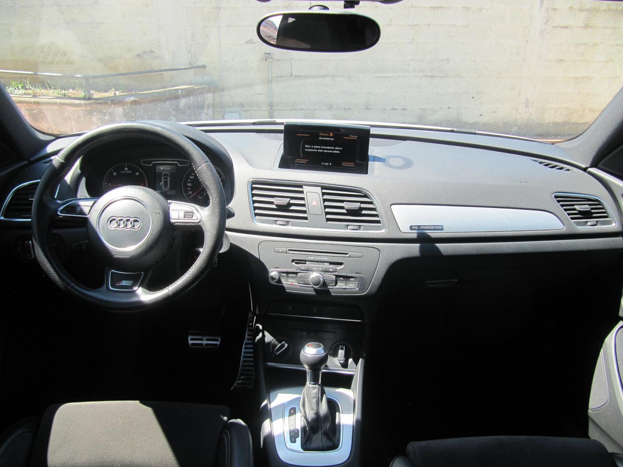 Audi Q3 2.0 TDI quattro S tronic Line Edition - automatico