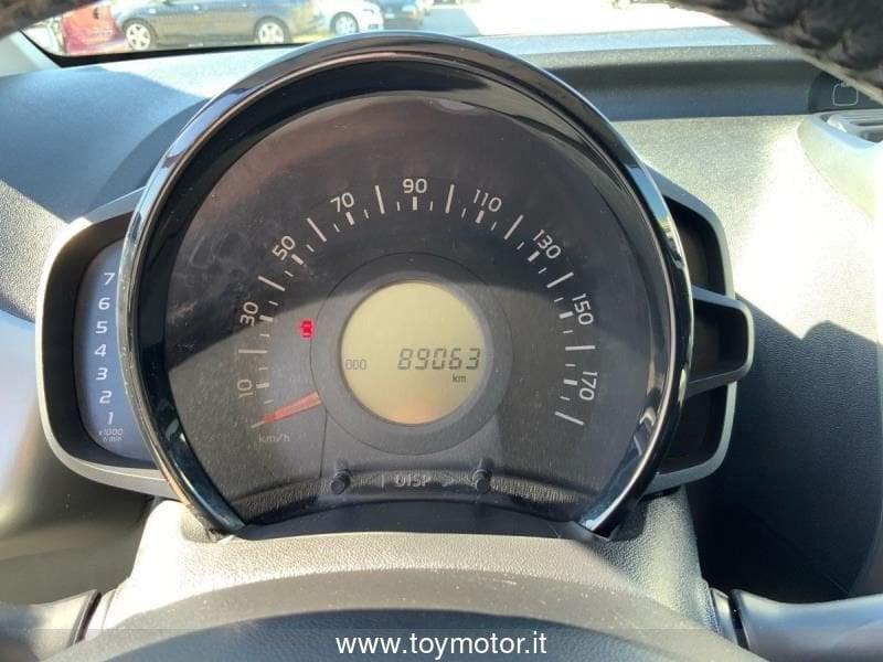 Toyota Aygo 2ª serie 1.0 VVT-i 69 CV 5 porte x-play TSS
