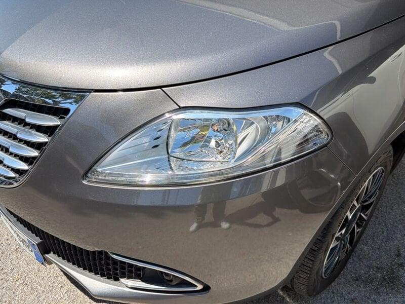 Lancia Ypsilon Ypsilon 1.2 Gold 69cv