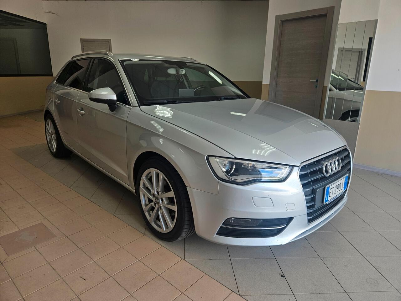 Audi A3 SPB 1.6 TDI Ambiente