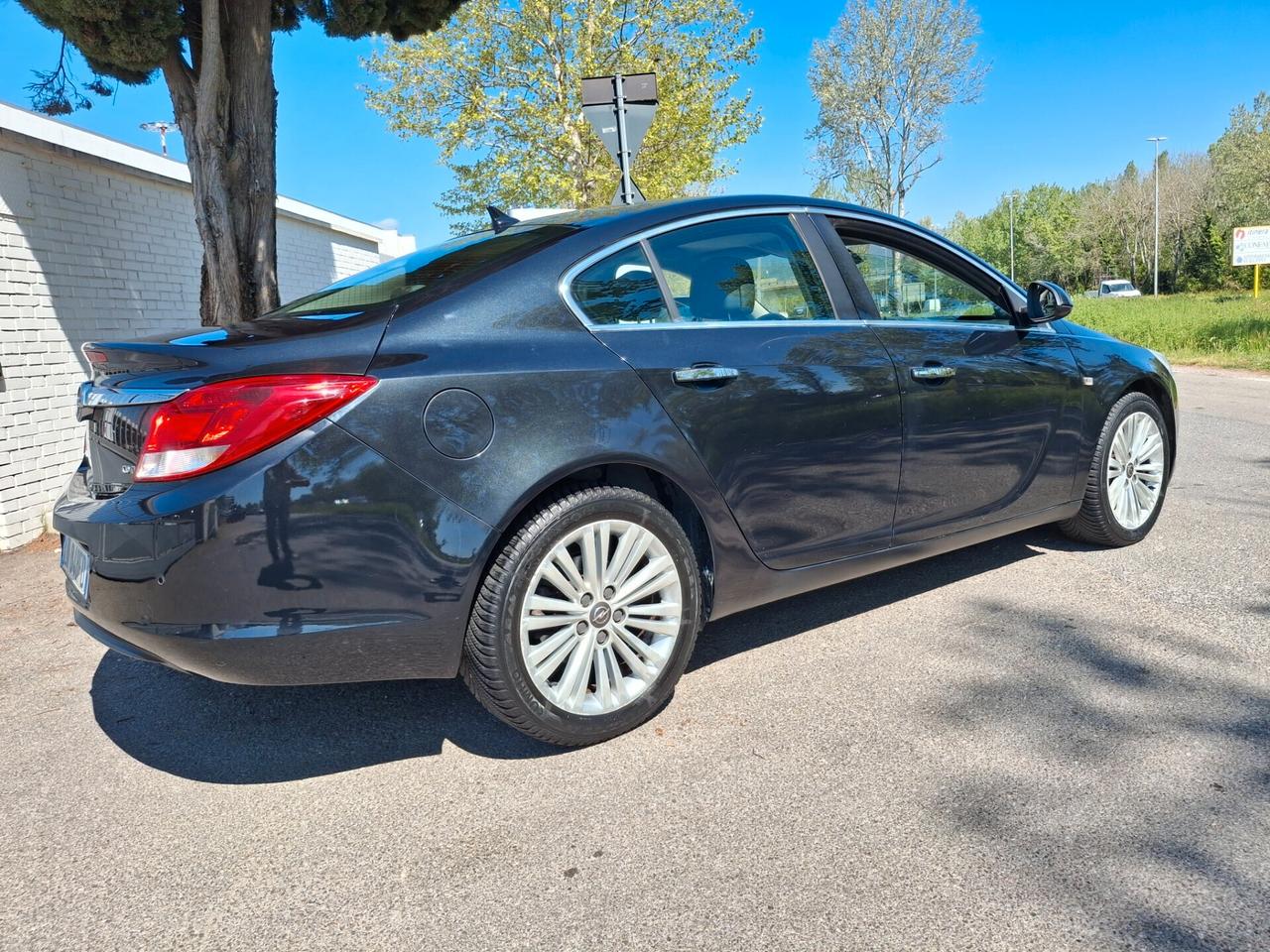 Opel Insignia 2.0 CDTI 160CV.-BERLINA-NAVIGATORE-