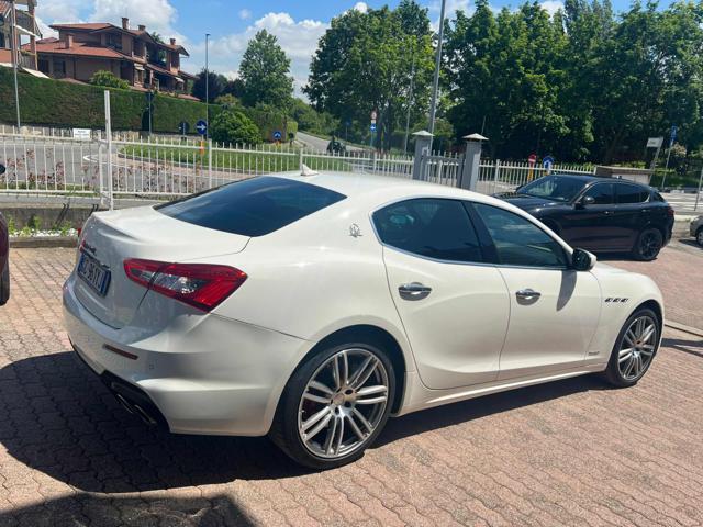 MASERATI Ghibli V6 Gransport