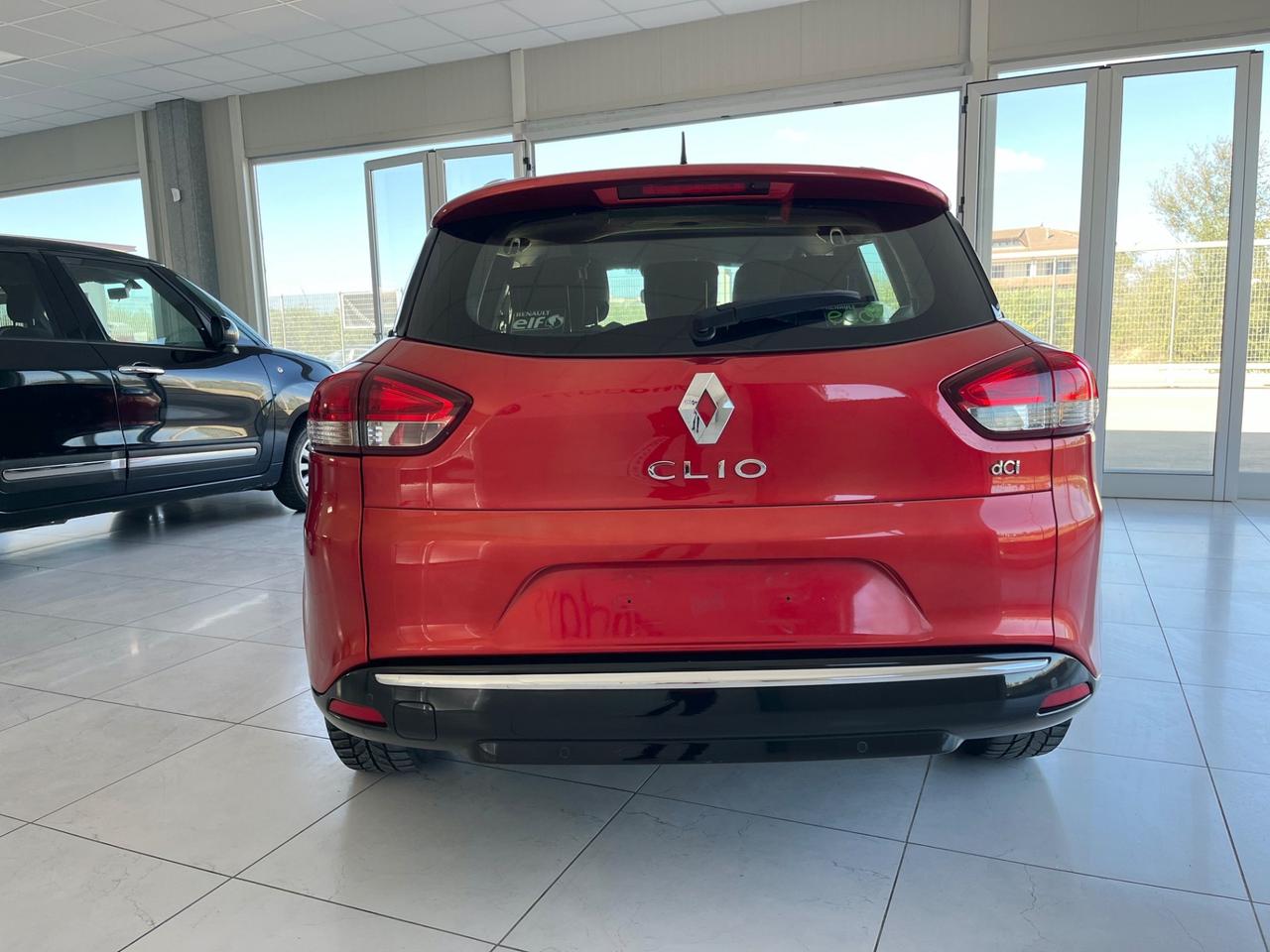 Renault Clio Sporter 1.5 dCi 8V 75CV POCHI KM