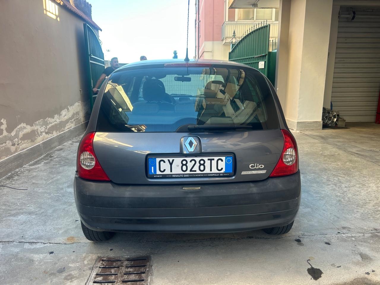 Renault Clio 1.2 16V 3 porte GPL