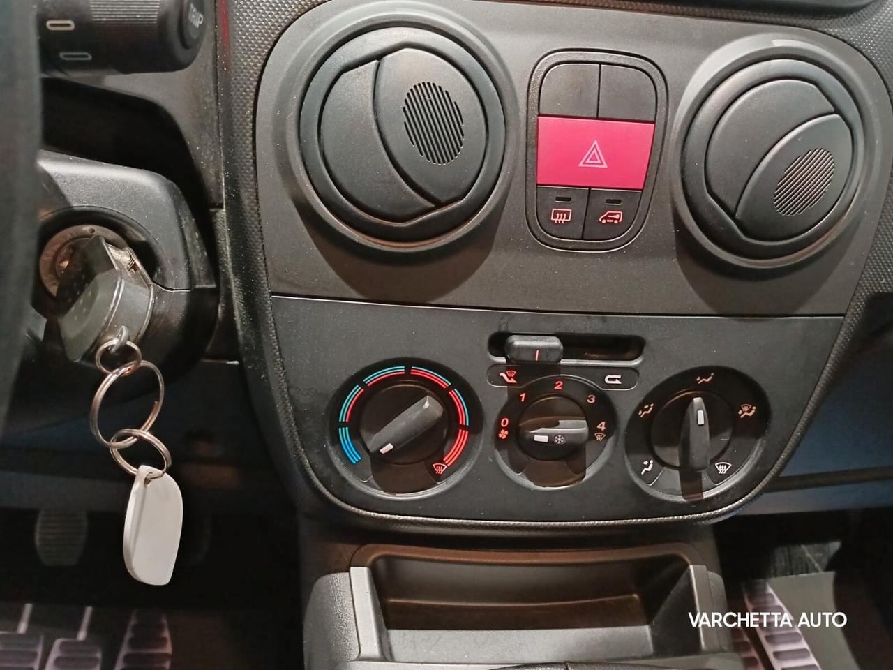 Fiat Fiorino 1.3 MJT 95CV Cargo SX