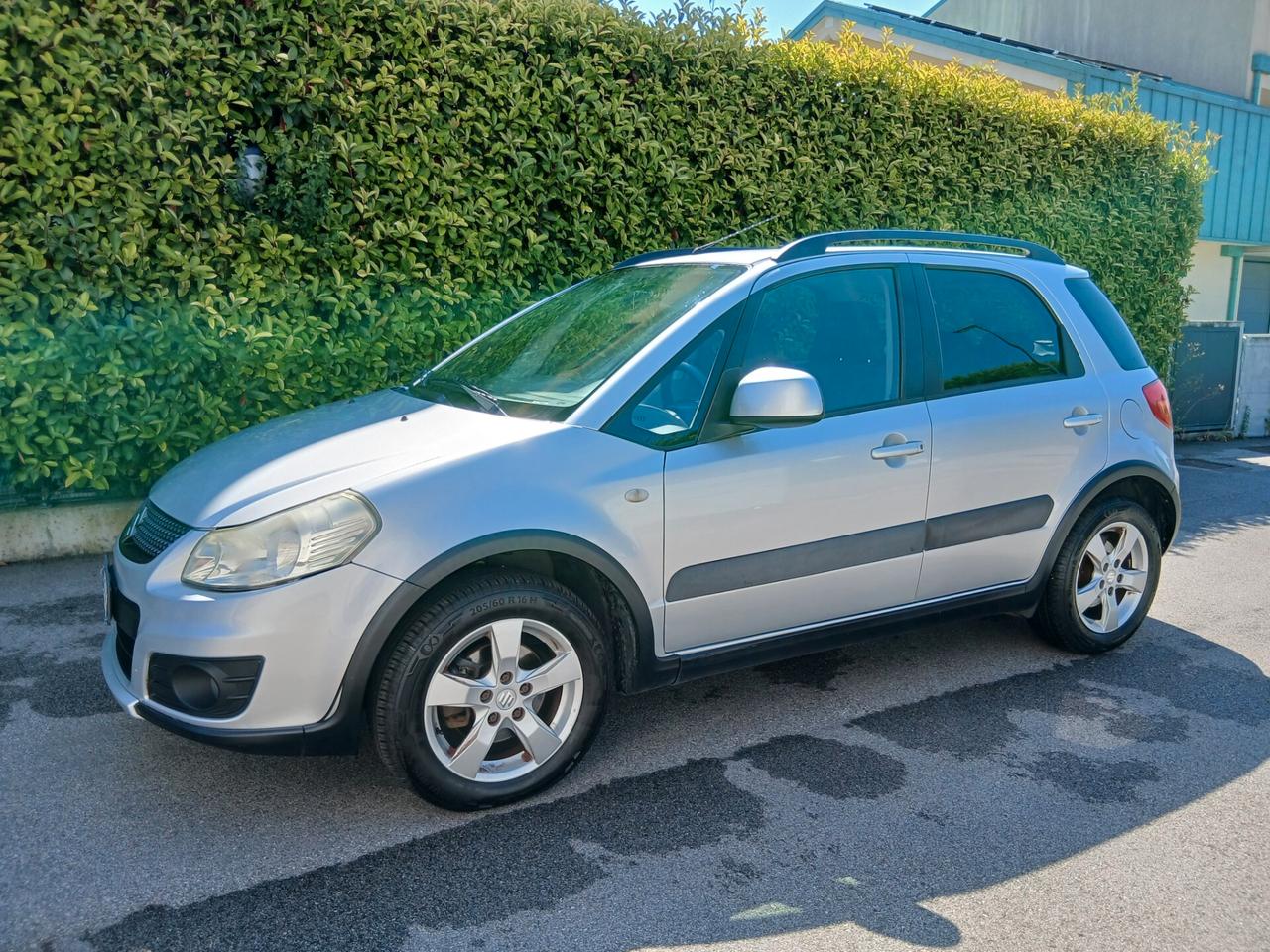 Suzuki SX4 1.6 16V Outdoor Line GLX con impianto GPL