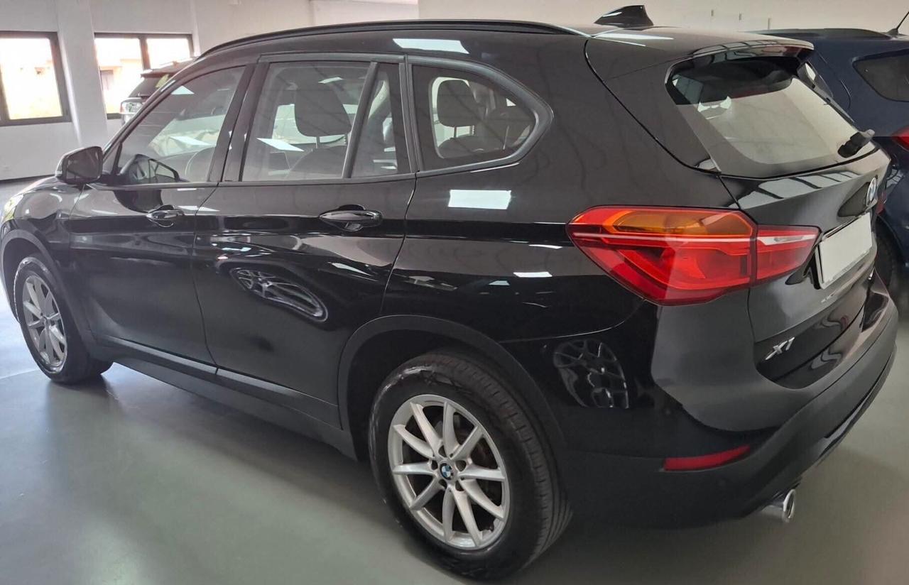Bmw X1 sDrive16d Sport Automatica
