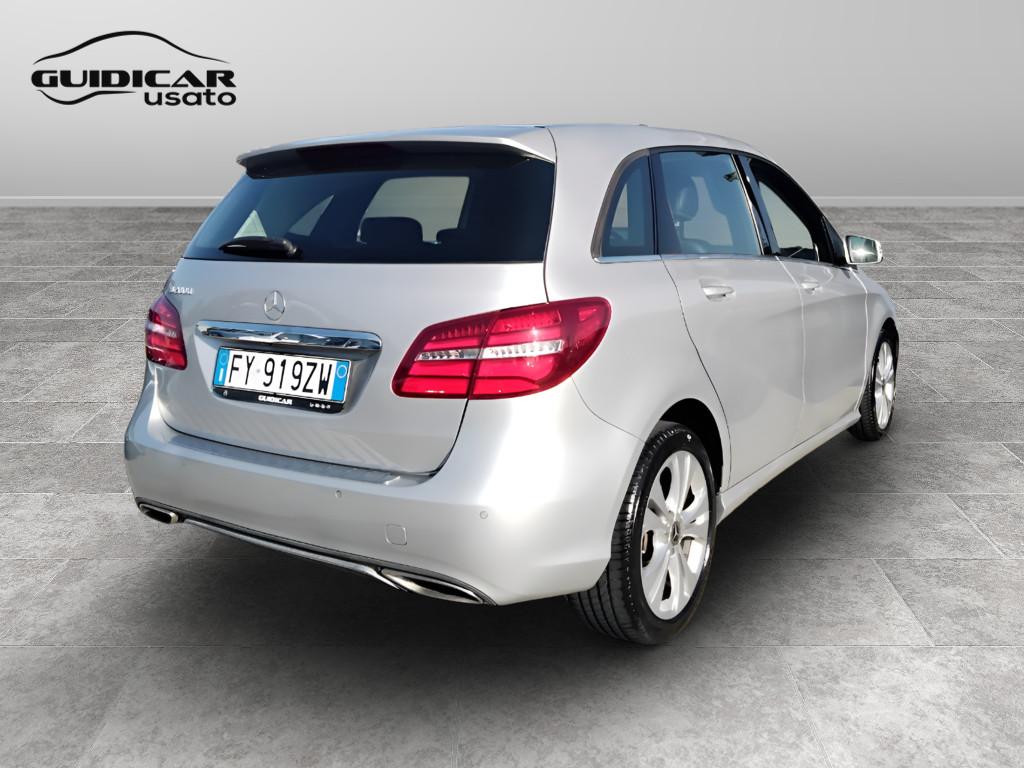 Mercedes-Benz Classe B - T246 - B 200 d (cdi) Sport auto