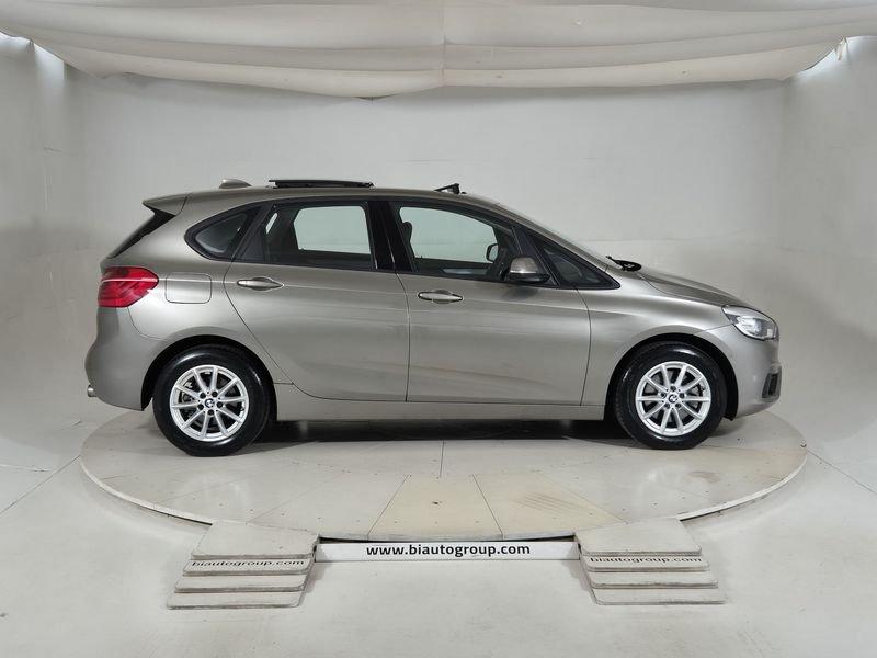 BMW Serie 2 Active Tourer Serie 2 F45 2014 Active Tourer 220i Active Tourer Advantage auto my15