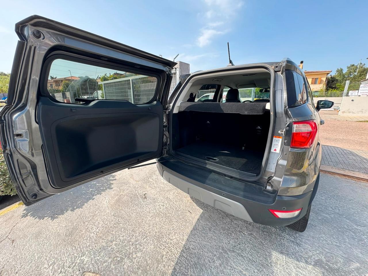 Ford EcoSport 1.5 TDCi 100 CV Start&Stop ST-Line Black Edition