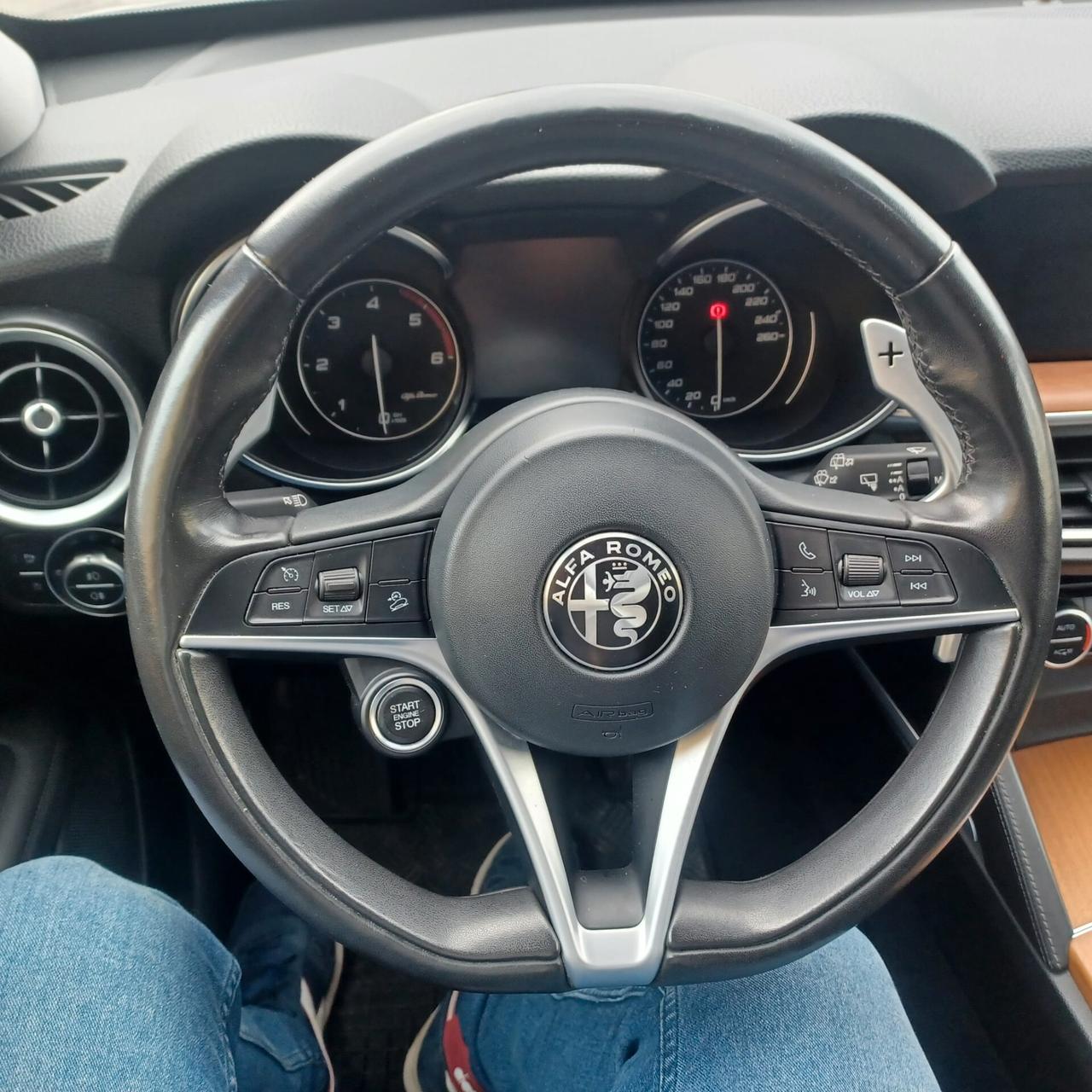 104.880 KM STELVIO 2.1 TDI AUTOM PARI AL NUOVO