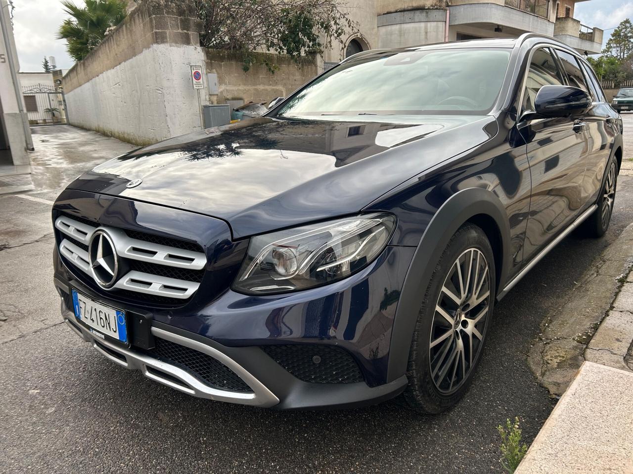Mercedes-benz E 220 d S.W. 4Matic Auto Premium Plus All-Terrain