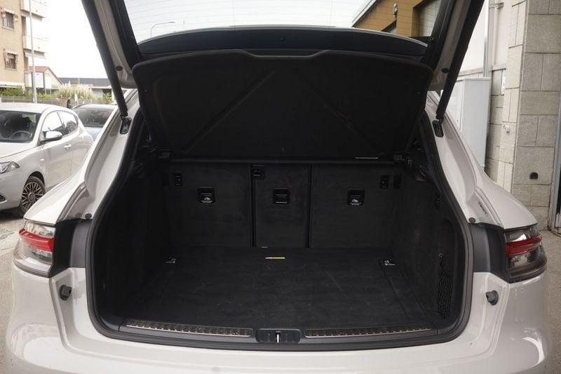 Porsche Macan Porsche Macan 2.0 195KW ANNO 2022