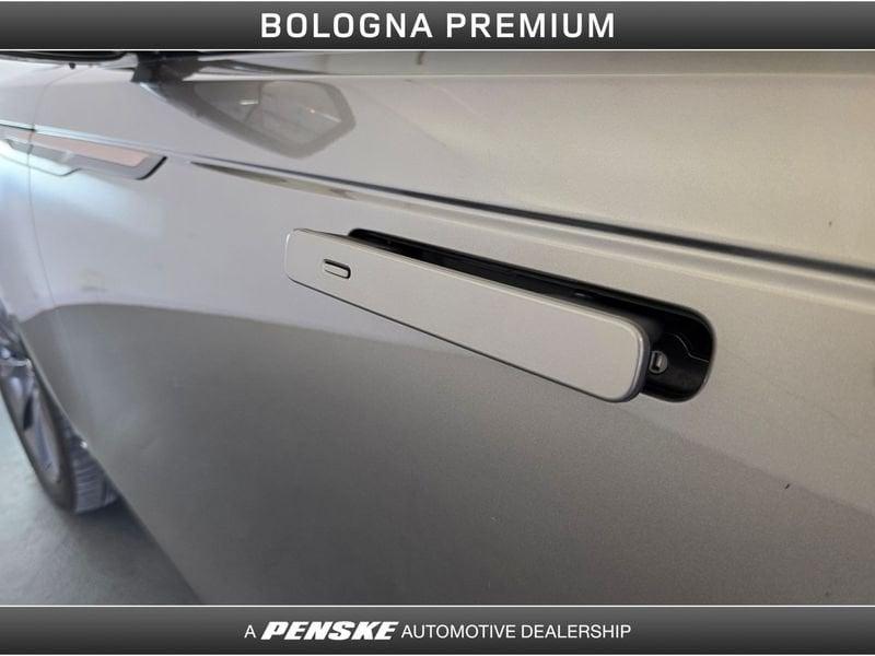 Land Rover Range Rover Velar 2.0 Si4 300 CV R-Dynamic HSE