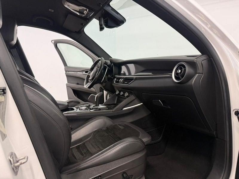 Alfa Romeo Stelvio 2.2diesel 210 AT8 Q4Veloce Tì anche a338€