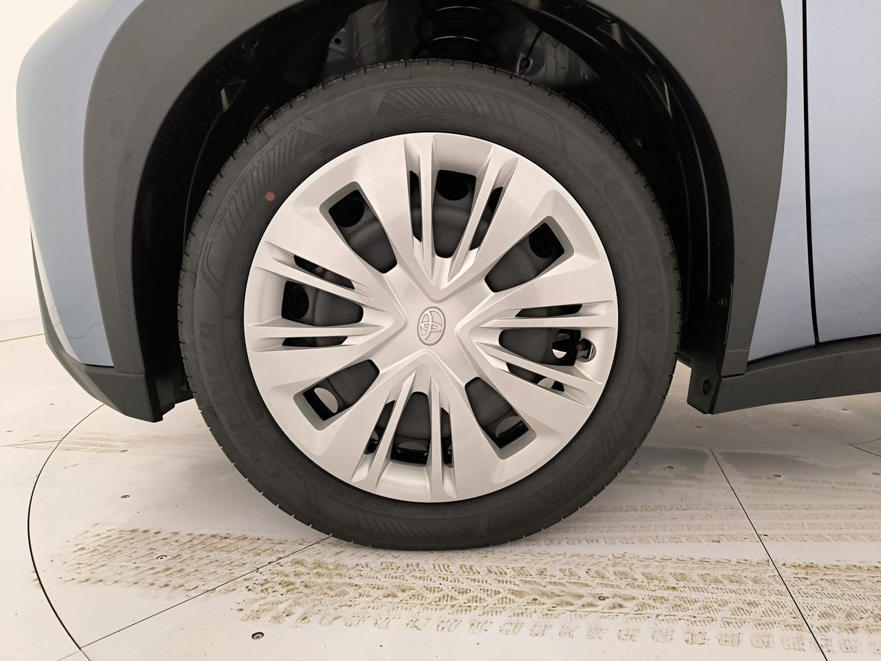 Toyota Aygo x 1.0 active 72cv s-cvt