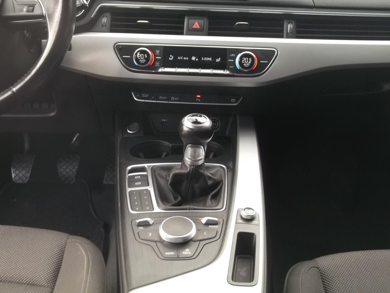 Audi A4 Avant 2.0 TDI 150 CV 2018