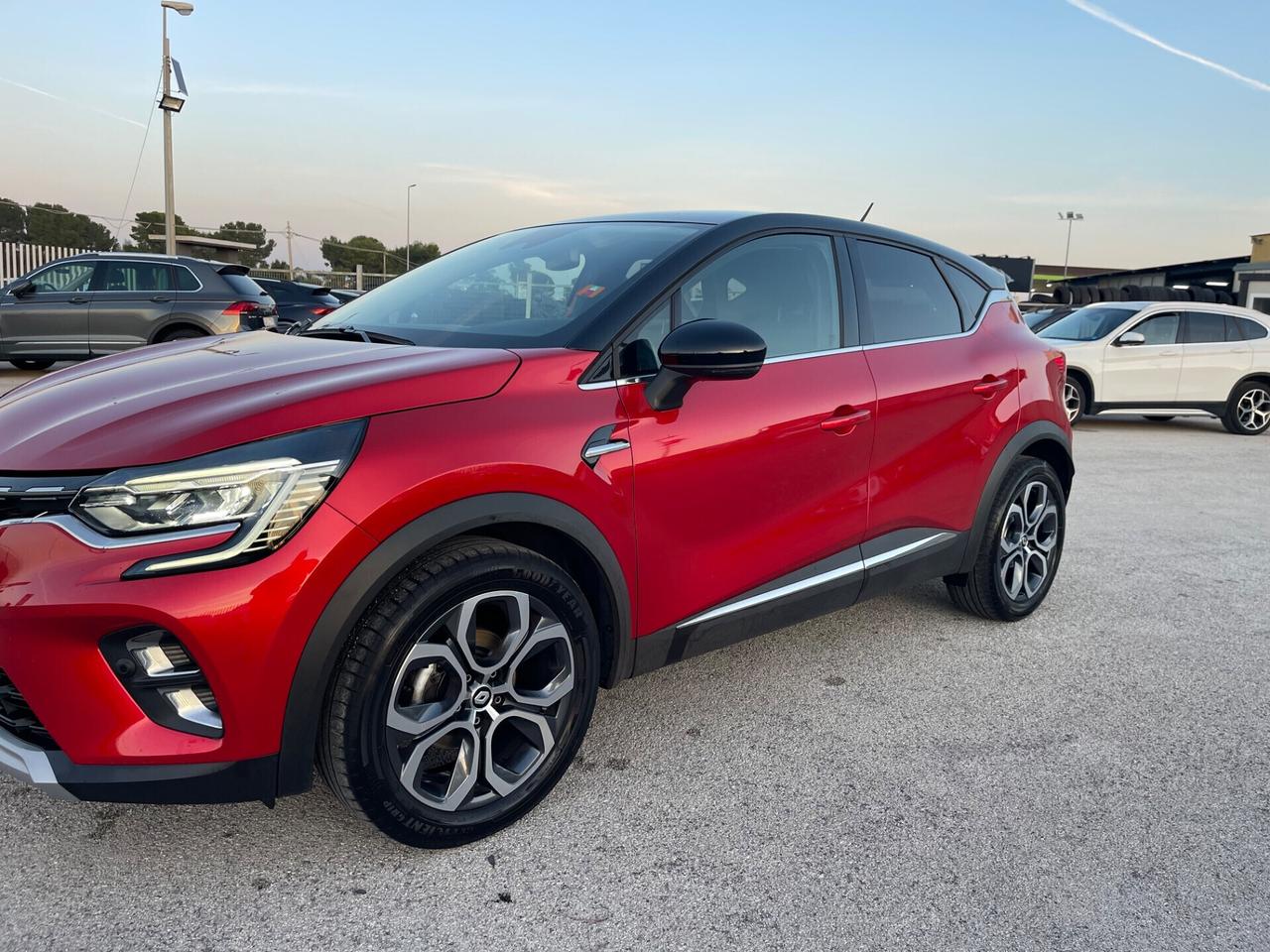 RENAULT CAPTUR 1.0 TCE GPL INTENS FULL LED MY22