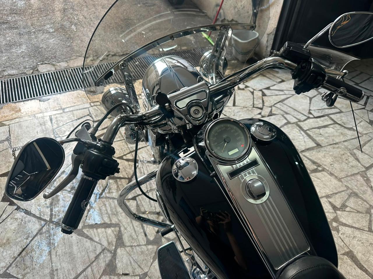 Harley-davidson FLHR Road King 1584