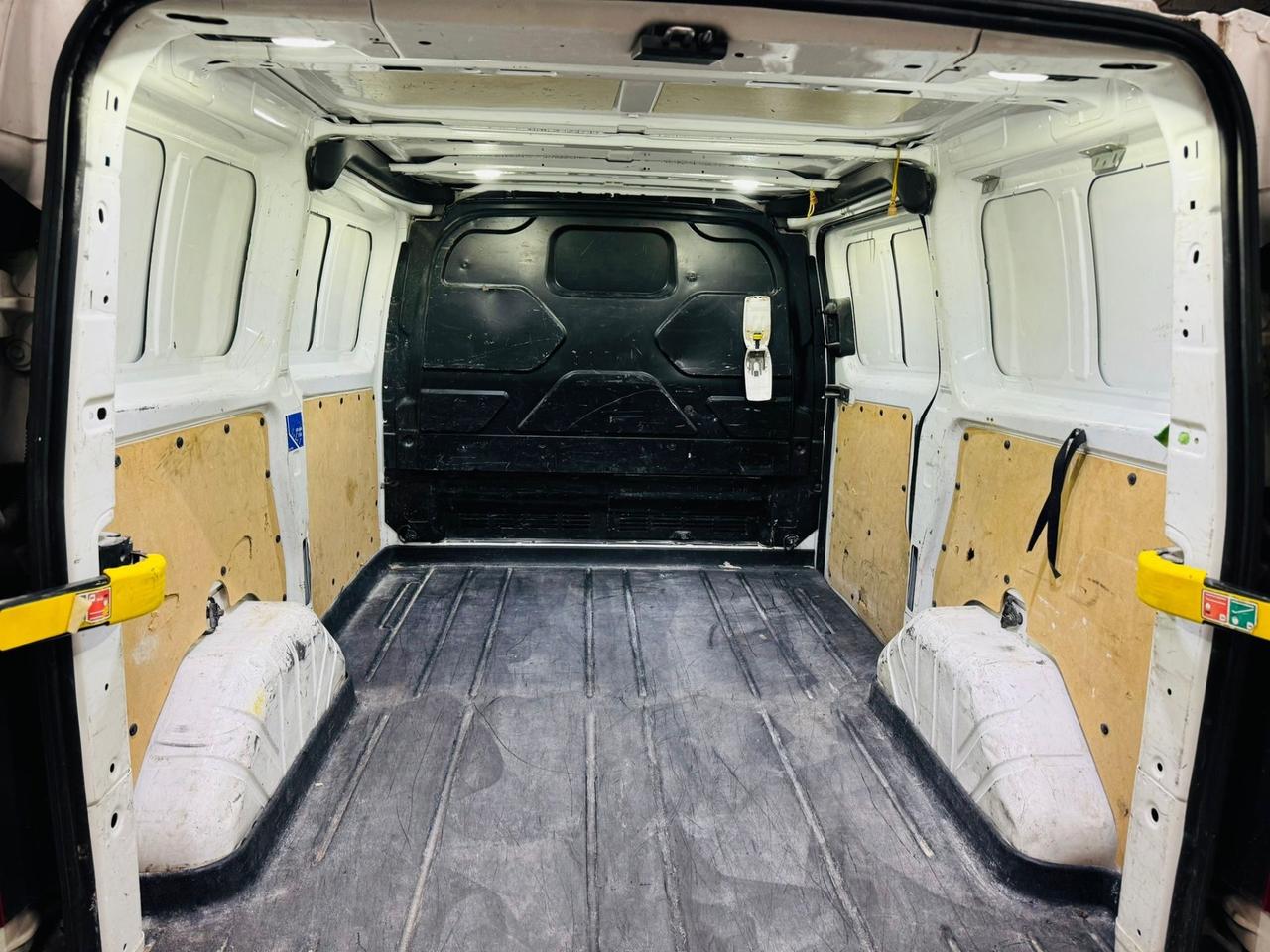 Ford Transit Custom 270 2.0 TDCi 130 PC Furgone Titanium