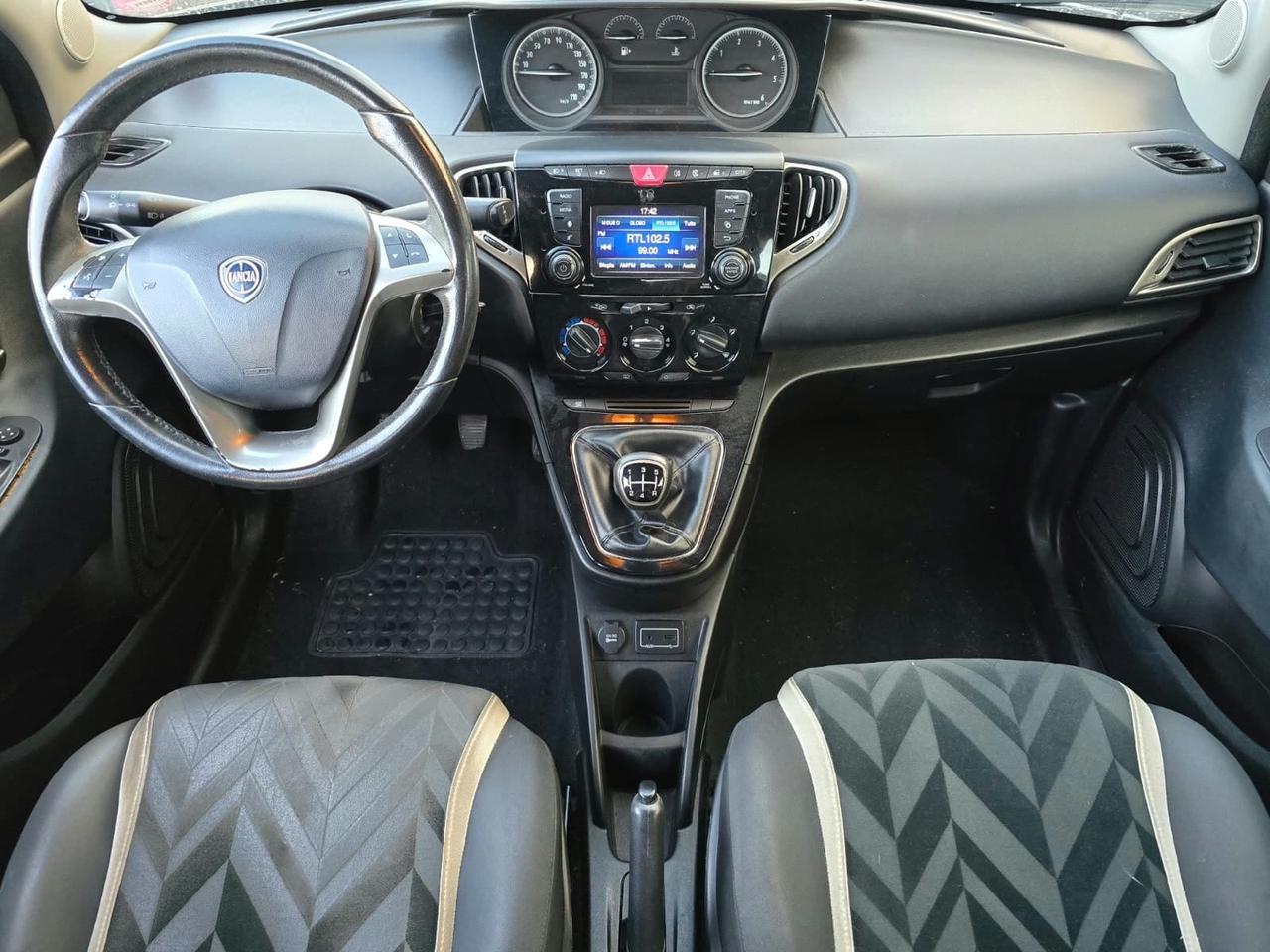 Lancia Ypsilon 1.3 MJT 16V 95 CV 5 porte S&S Platinum