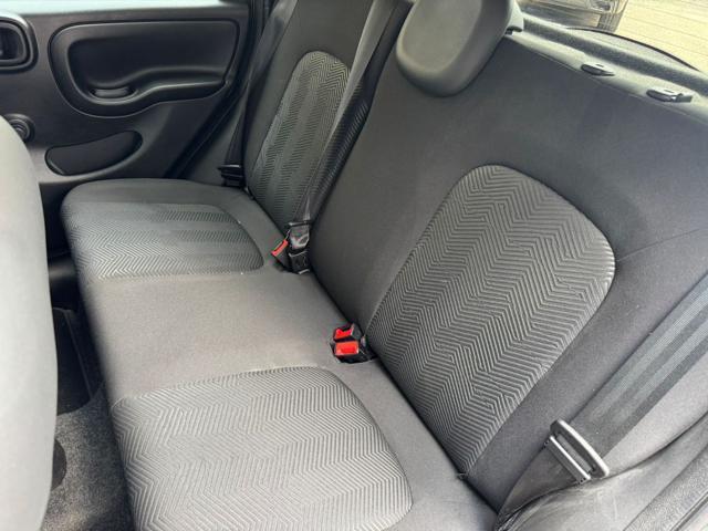 FIAT Panda 1.0 Cross FireFly S&S Hybrid Garmin