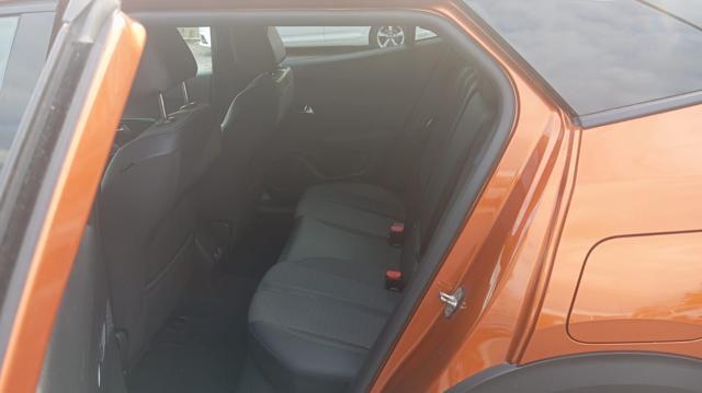 PEUGEOT 2008 *PROMO* PureTech 100 S&S Allure