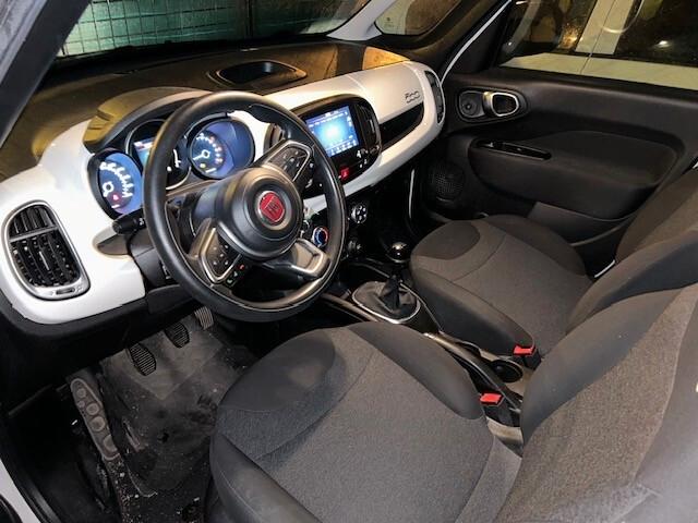 Fiat 500L Pro 1.6 MJT 120CV Urban 4 posti (N1) incidentata sinistrata