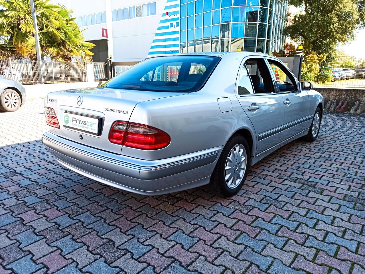 Mercedes-benz E 200 E 200 Kompressor cat Elegance