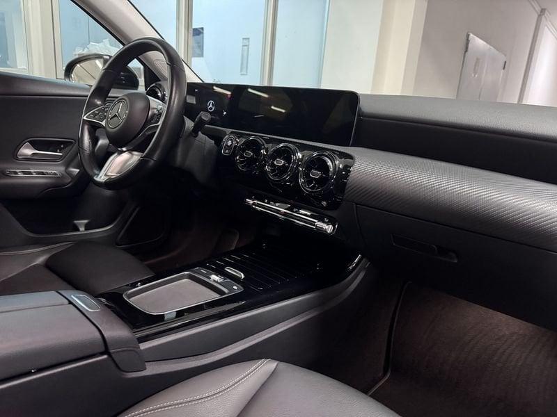 Mercedes-Benz Classe A A 180 d Automatic Advanced