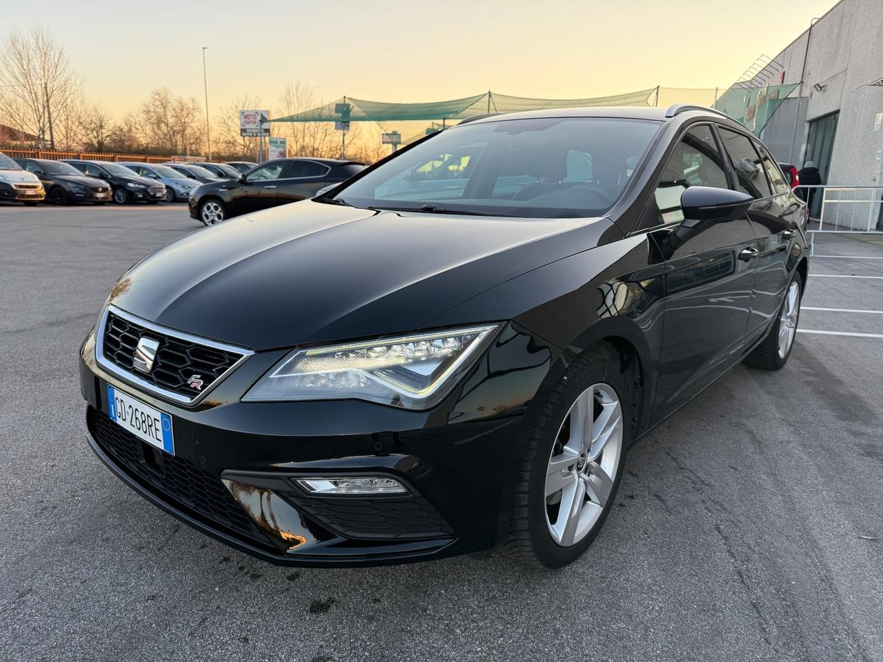 Seat Leon 1.6 TDI 115 CV ST FR TOTAL BLACK