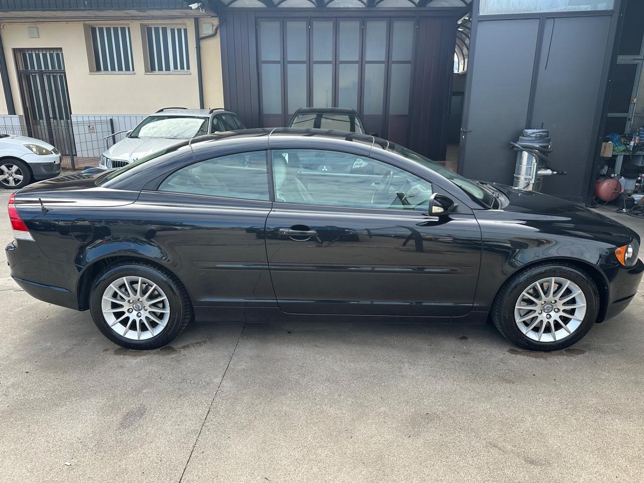 Volvo C70 2.0 D Momentum