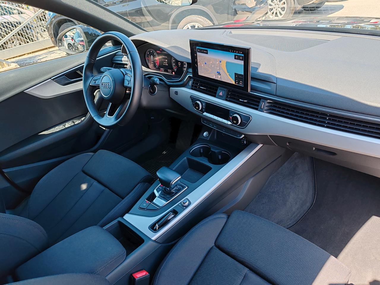 Audi A4 Avant 35 TDI/163 CV S tronic S line edition