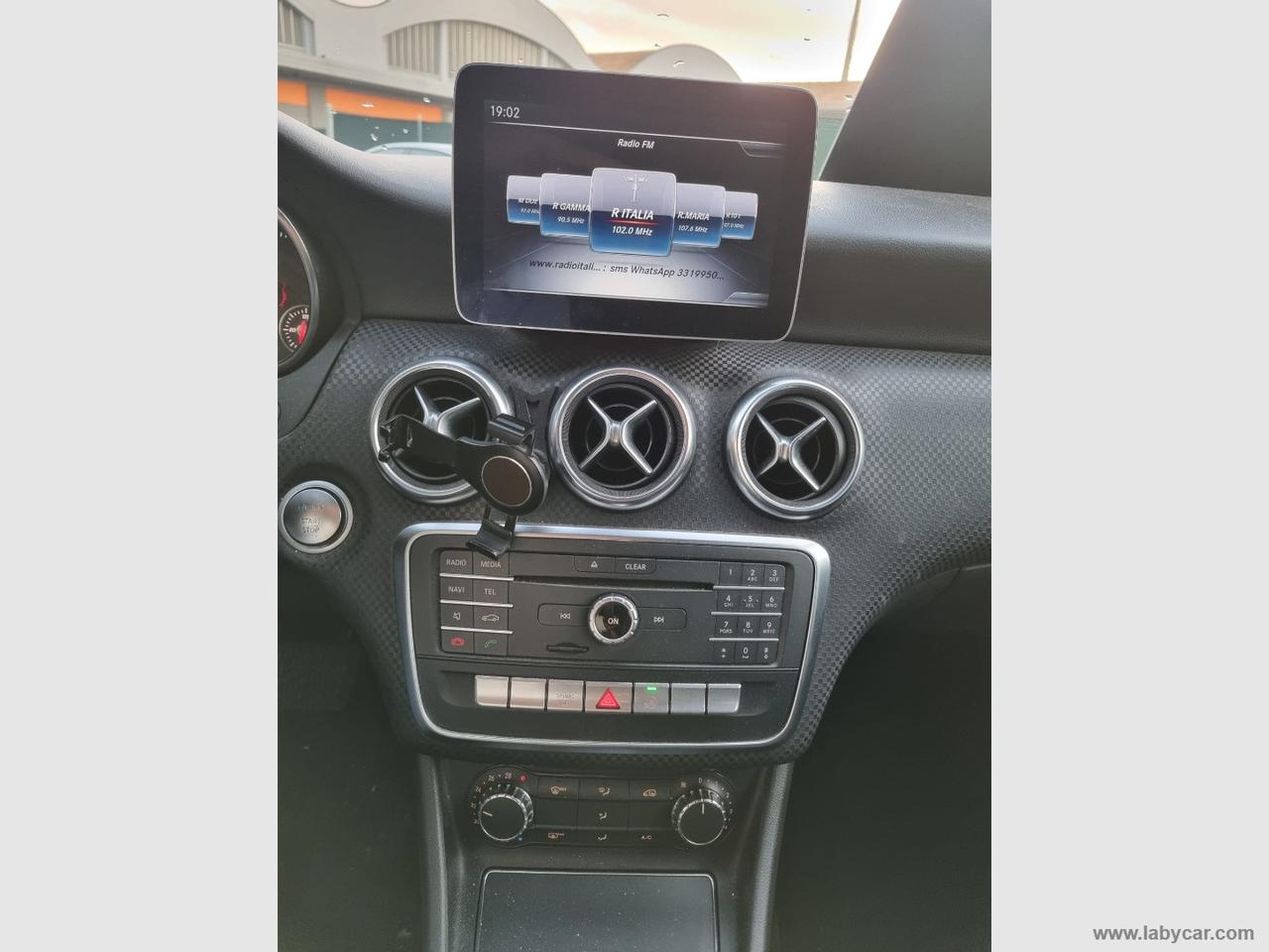 MERCEDES-BENZ A 180 d Automatic Sport