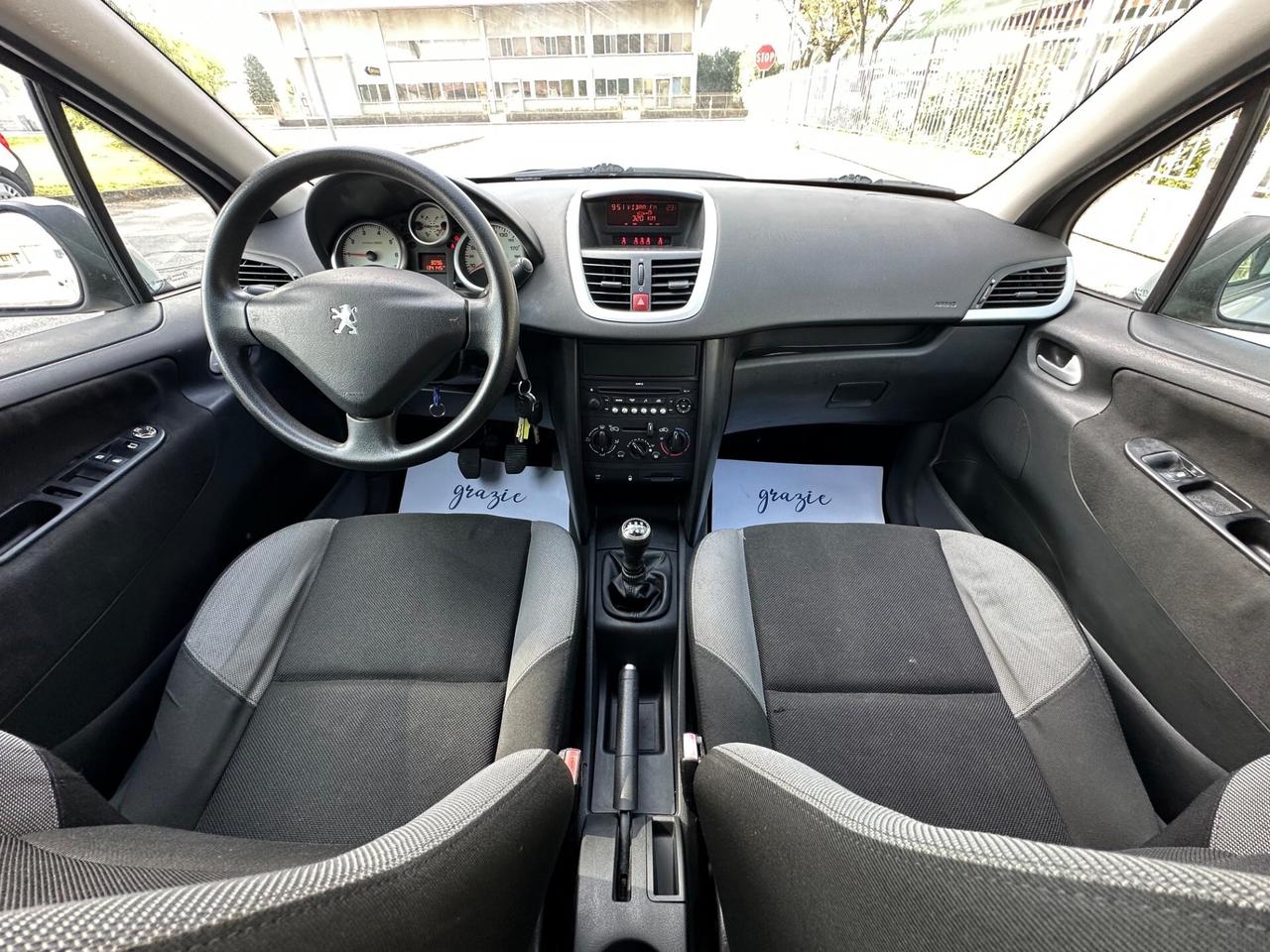 Peugeot 207 1.4 8V 75CV 5p. X Line ECO GPL