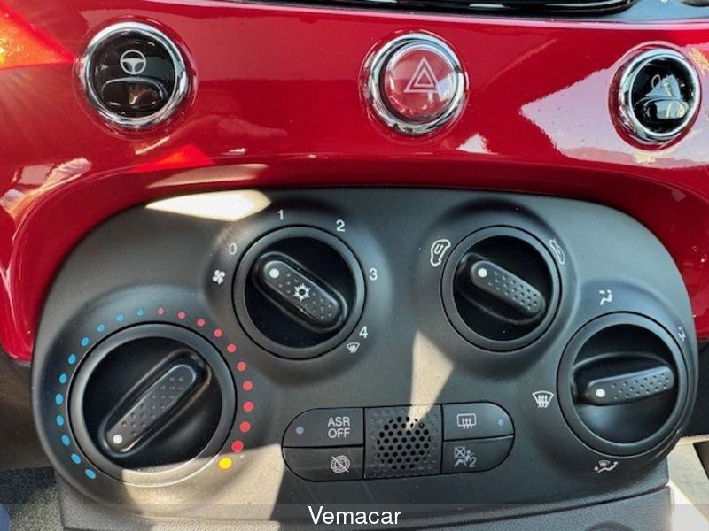 FIAT 500 1.0 Hybrid Dolcevita-allestimento più completo - ok neopatentato ! solo km 37500!