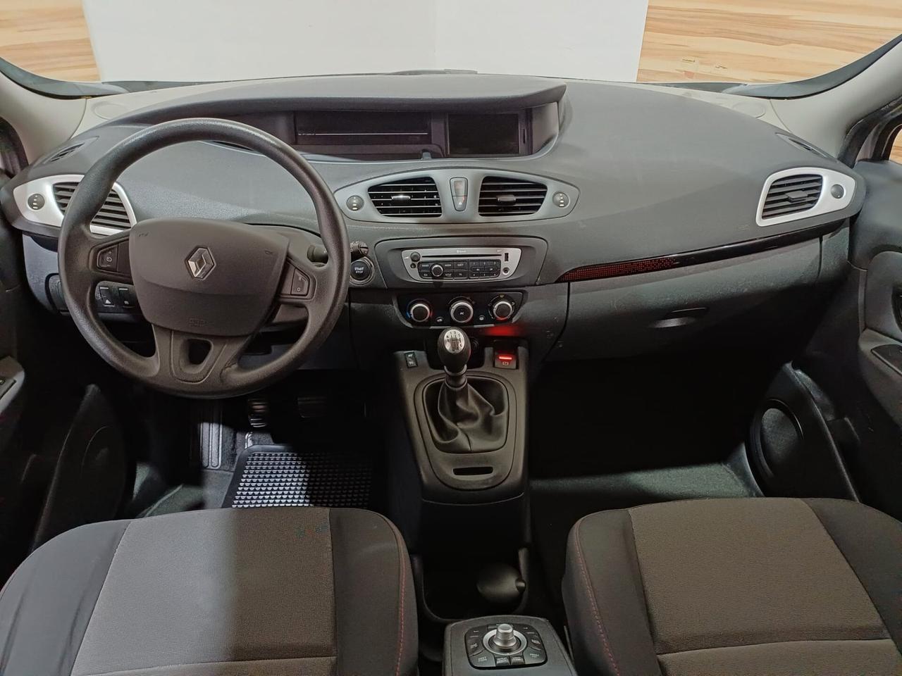 Renault Scenic 1.5 dCi 110CV 7 POSTI - 2013