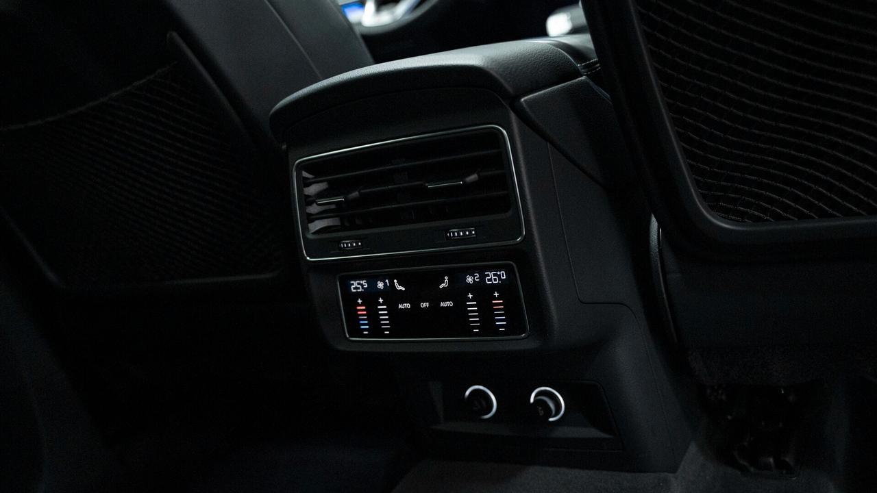 Audi SQ8 4.0 V8 TDI MHEV QUATTRO TETTO SEDILI PACK LUCI FUL