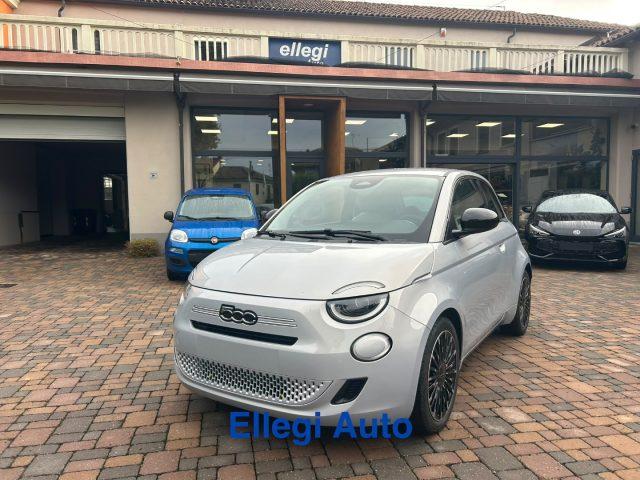 FIAT 500 Berlina Hybrid Icon KM0 + PACK STYLE