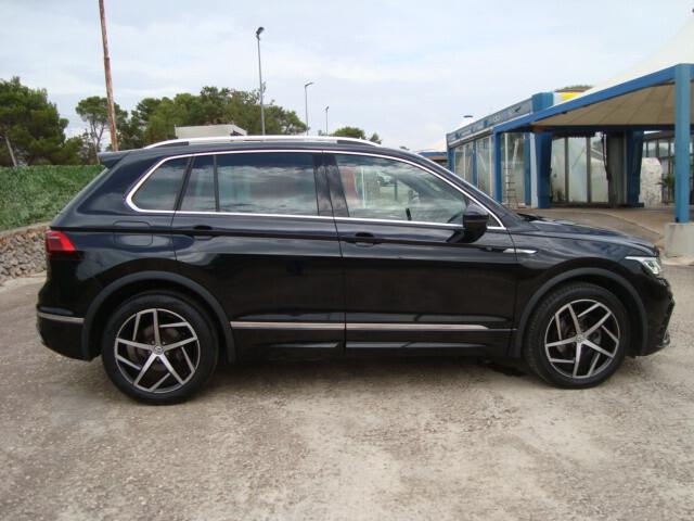 Volkswagen Tiguan 2.0 TDI 150 CV SCR DSG R-Line