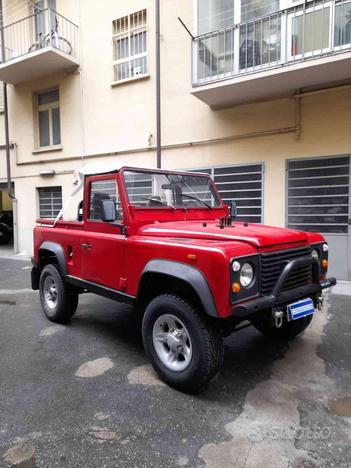 LAND ROVER Defender 90 turbodiesel CABRIO/ HARD-