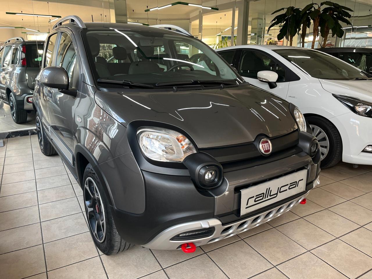 Fiat Panda Cross 1.0 hybrid 70cv full opt 19.000km